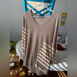 j. Robert’s women’s light weight sweater. Size small.